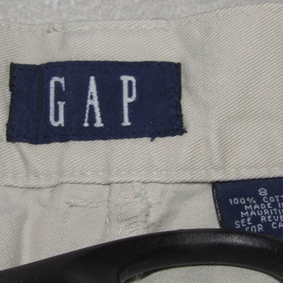 NWT GAP Pleated 100% Cotton Shorts Size 8 - Picture 3 of 4